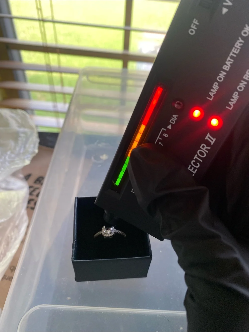VVS1 Moissanite Engagement Ring - Silver Round